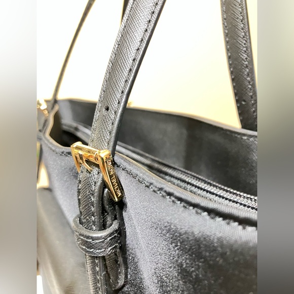 Michael Kors Jet Set Item Tote Black - Picture 10 of 15